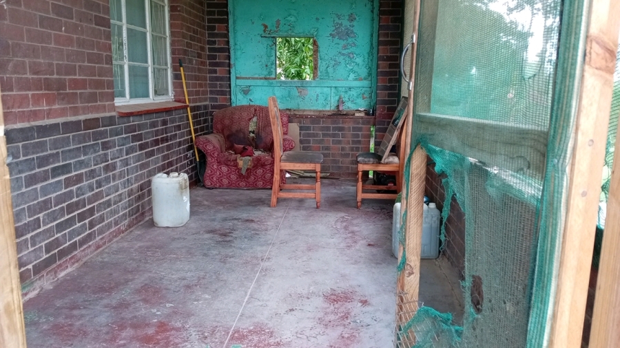 2 Bedroom Property for Sale in North Addo Road Phase 1 Eastern Cape